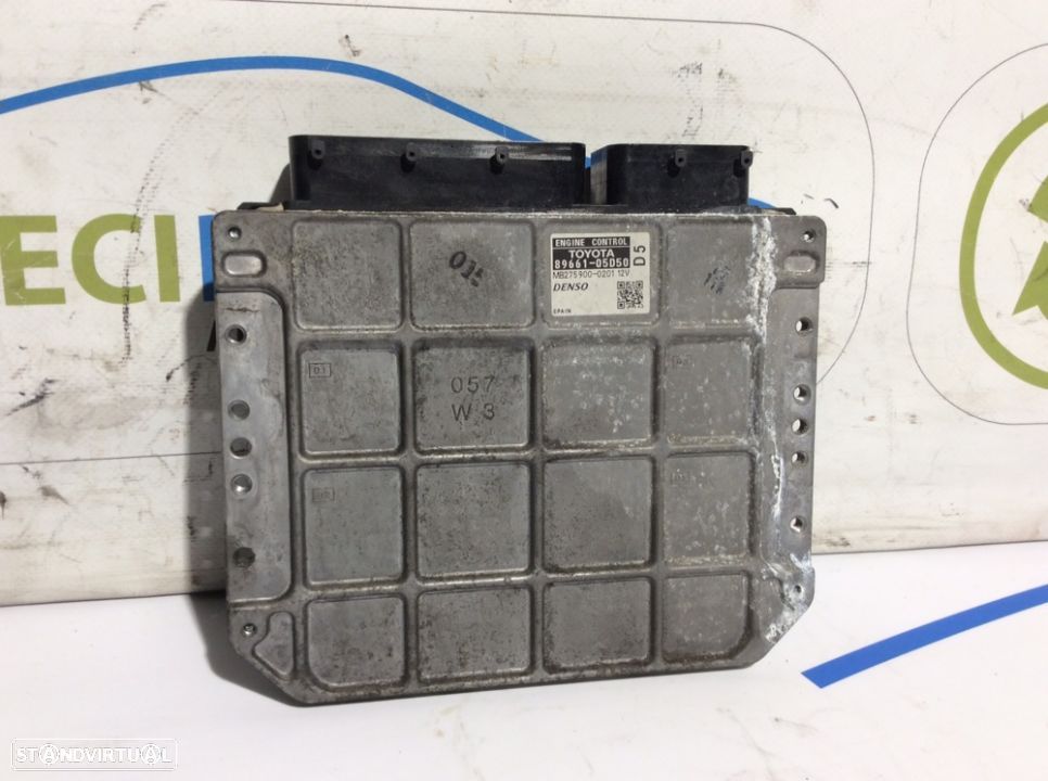 Centralina de motor Toyota Avensis (T27) 89661-05D50 - 1