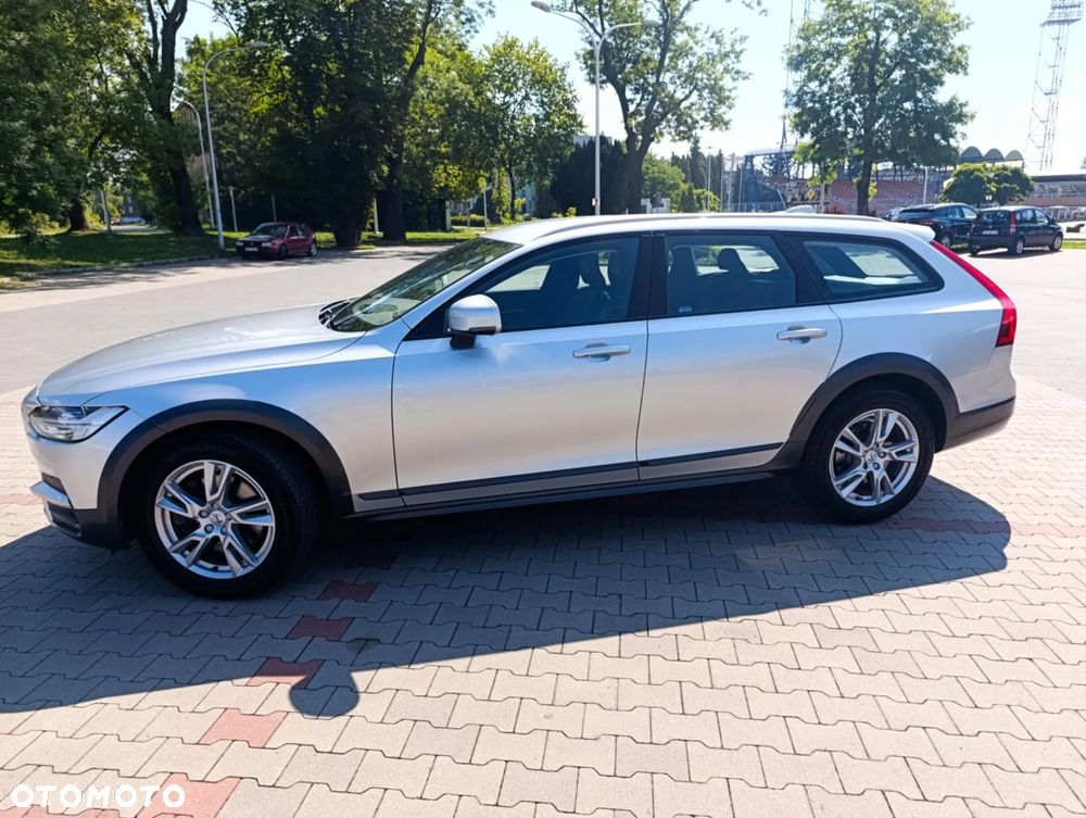 Volvo V90 T5 GPF Momentum - 4