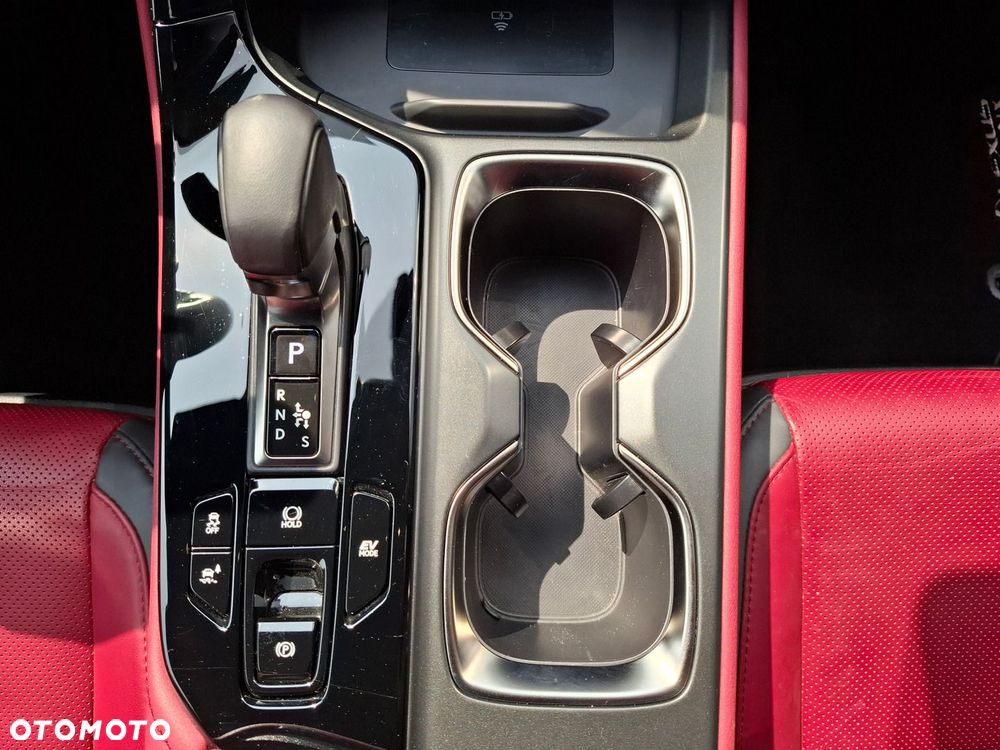 Lexus NX 350h Omotenashi AWD - 30