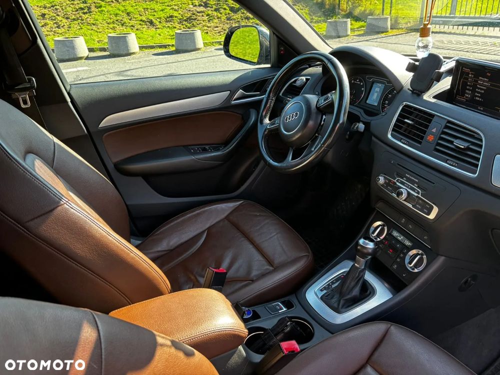 Audi Q3 2.0 TFSI Quattro S tronic - 11