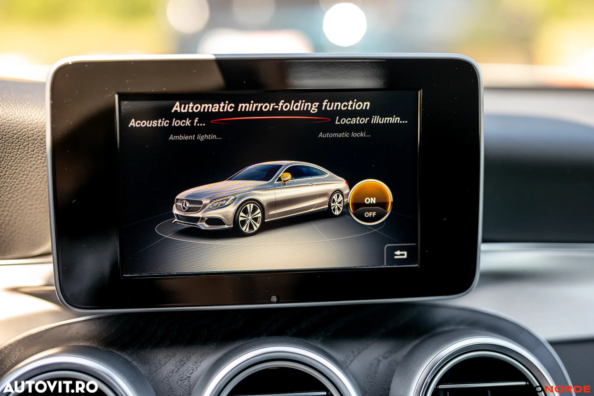Mercedes-Benz C 250 Coupe 7G-TRONIC AMG Line - 23