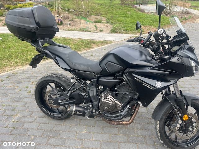 Yamaha MT - 6