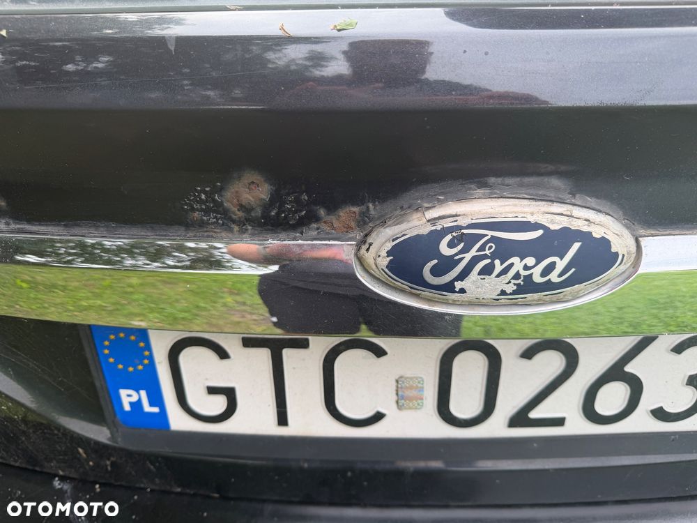 Ford Focus 2.0 TDCi Ghia - 15