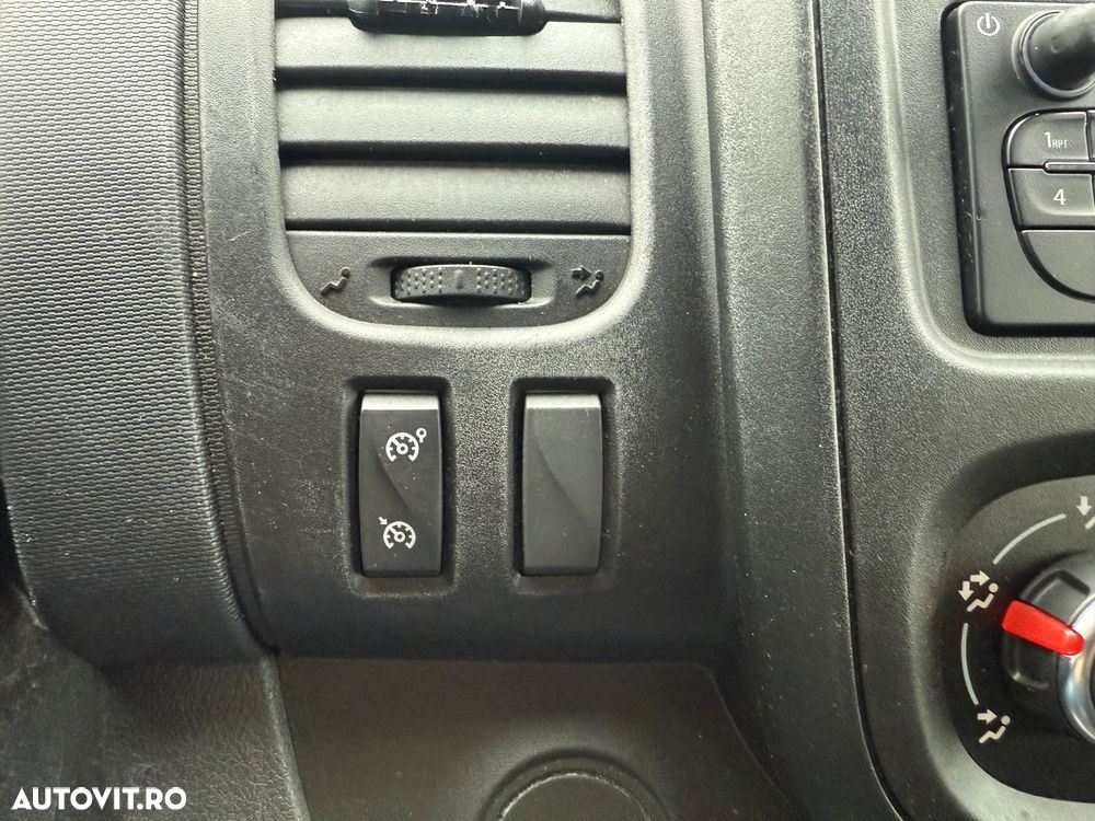 Renault Trafic ENERGY dCi 120 L2H1 3.0t Komfort - 23