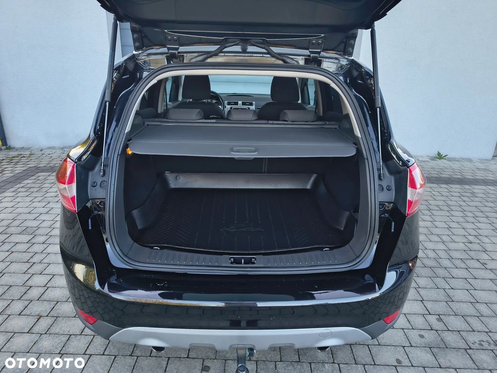 Ford Kuga 2.0 TDCi 2x4 Champions Edition - 27