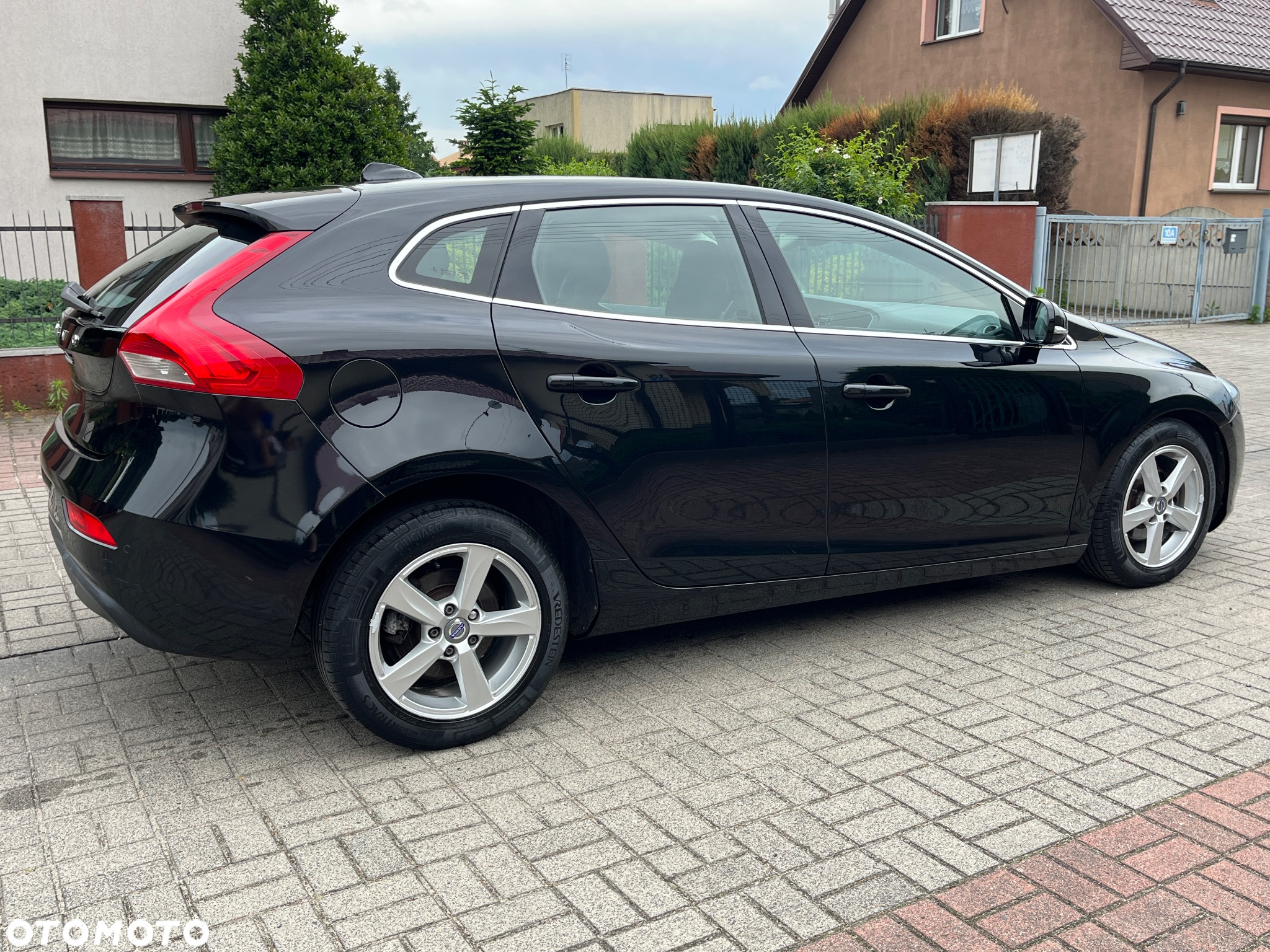 Volvo V40 D2 Momentum - 13