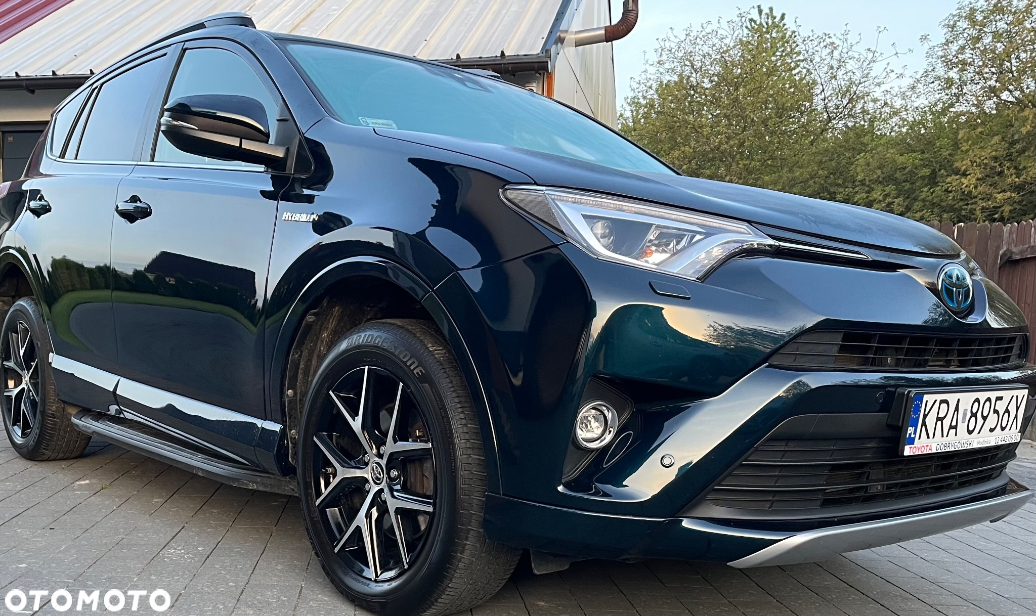 Toyota RAV4 Hybrid Selection 4x2 - 8