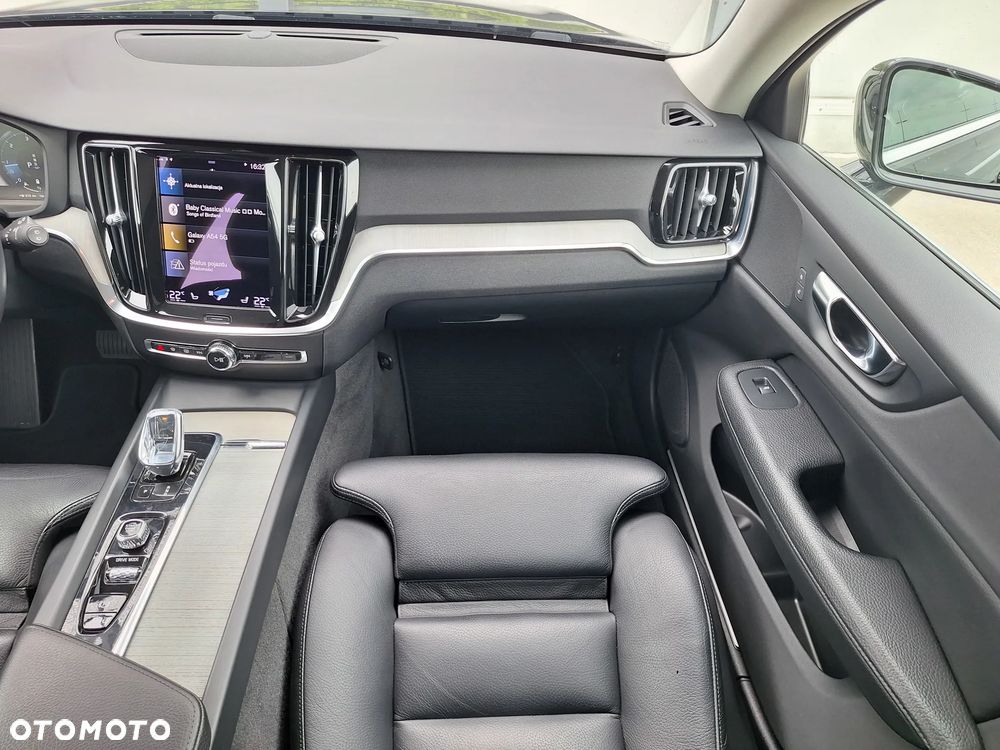 Volvo V60 B4 D Inscription - 40