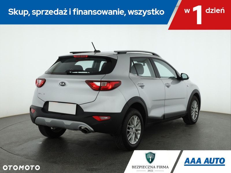 Kia Stonic - 7