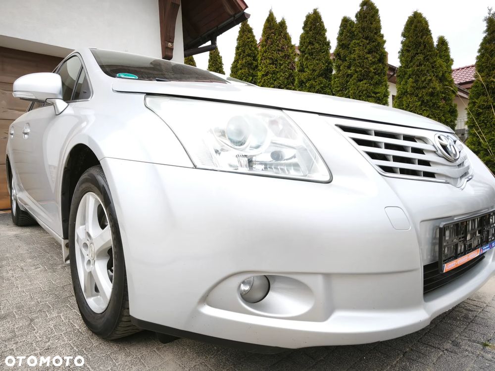 Toyota Avensis 1.8 Multidrive S Comfort - 3