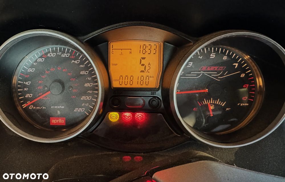 Aprilia SRV 850 - 7