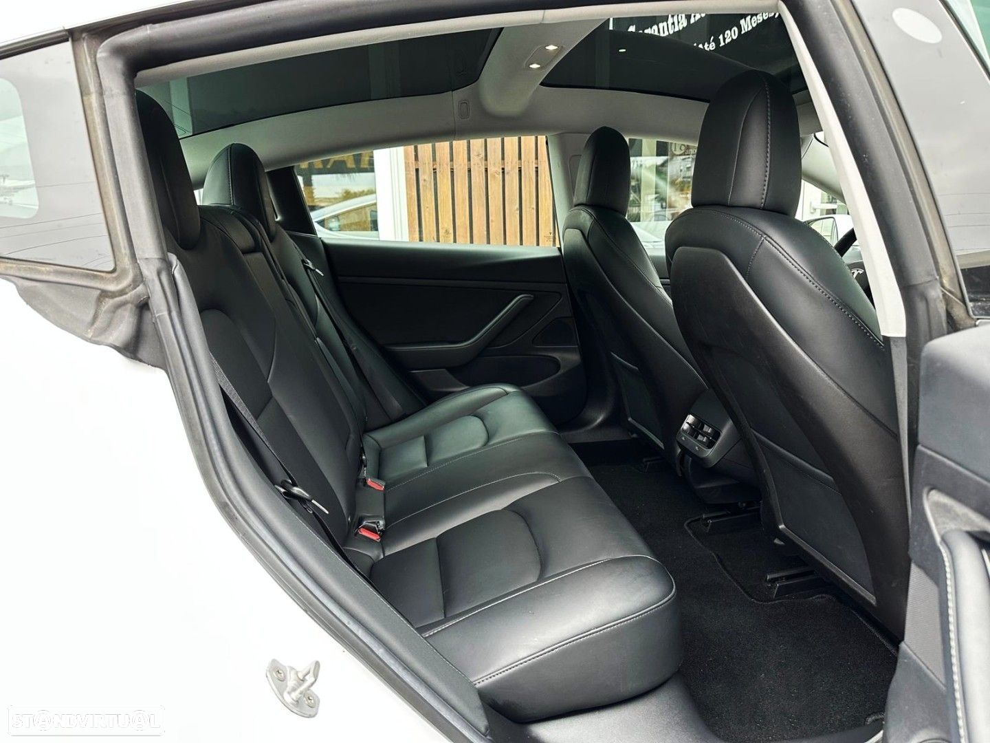 Tesla Model 3 Long-Range RWD - 14