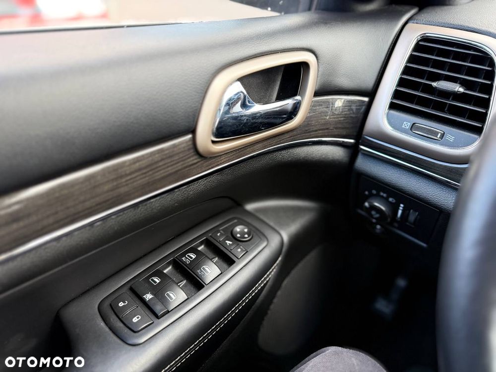 Jeep Grand Cherokee 3.6 V6 Overland - 19