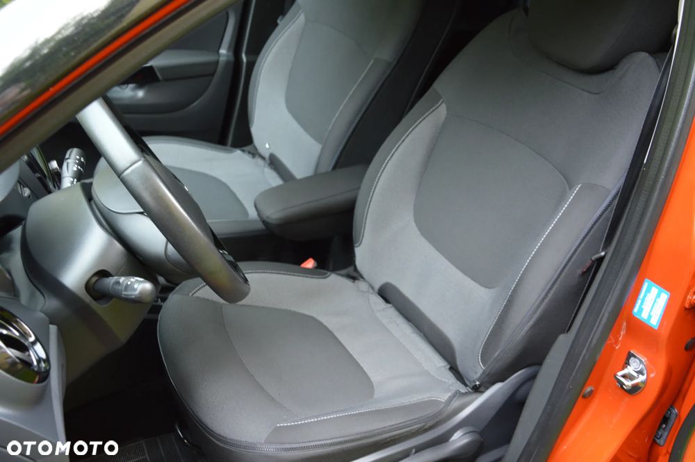 Renault Captur (ENERGY) dCi 90 EDC LIMITED - 19