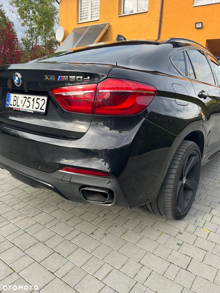 BMW X6 xDriveM50d - 15
