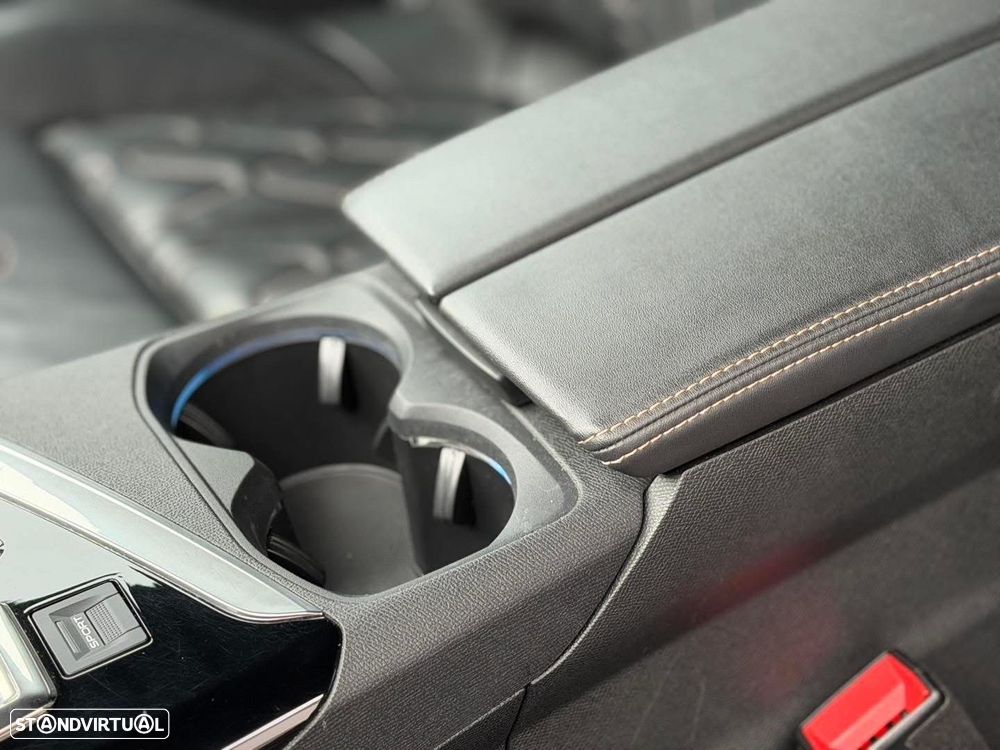 Peugeot 5008 1.5 BlueHDi GT EAT8 - 12