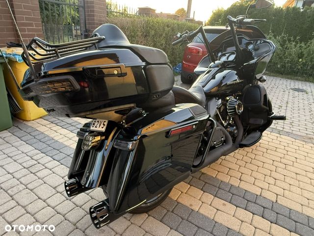 Harley-Davidson Touring Road Glide - 19