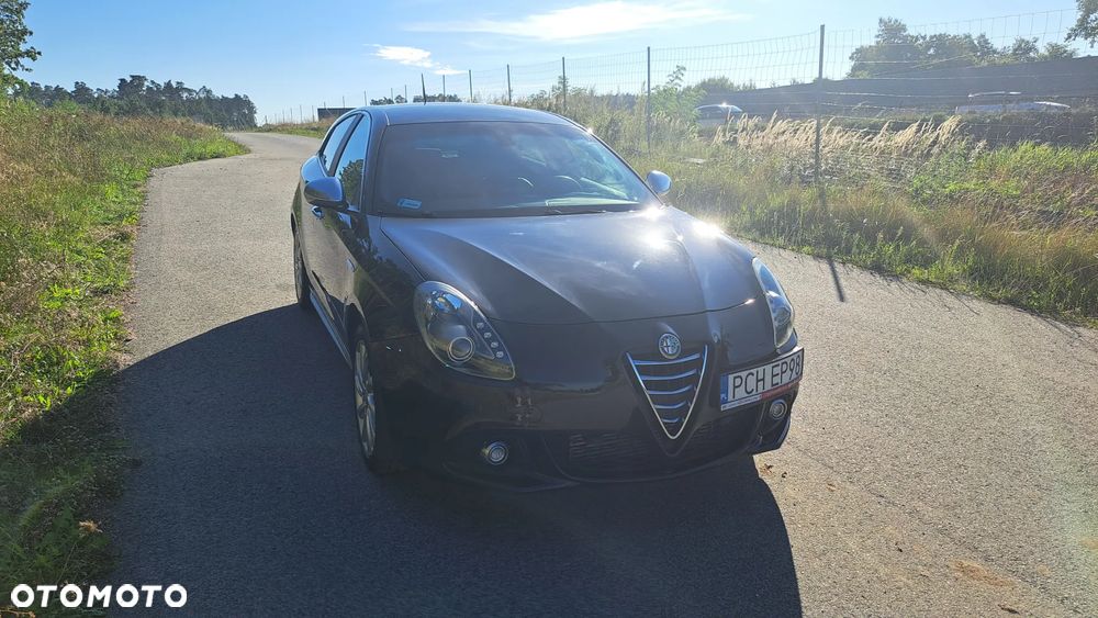 Alfa Romeo Giulietta 2.0 JTDM Distinctive - 10