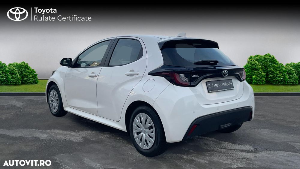 Toyota Yaris 1.5 VVT-i HSD Eco - 3