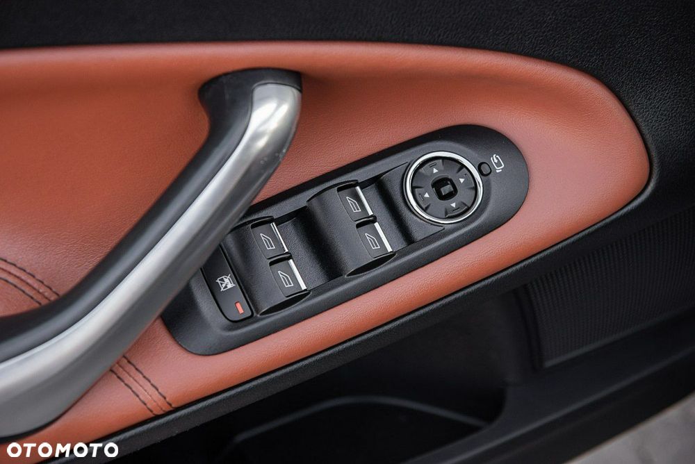 Ford Mondeo 2.0 TDCi Titanium - 23