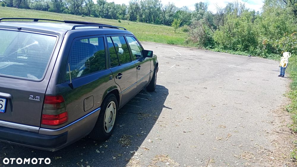 Mercedes-Benz W124 (1984-1993) - 3