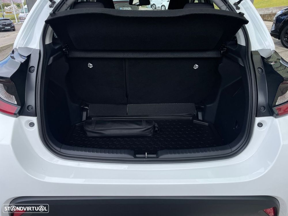 Toyota Yaris - 11