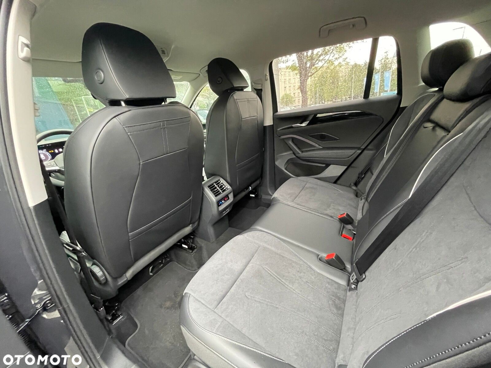 Volkswagen Tiguan - 27