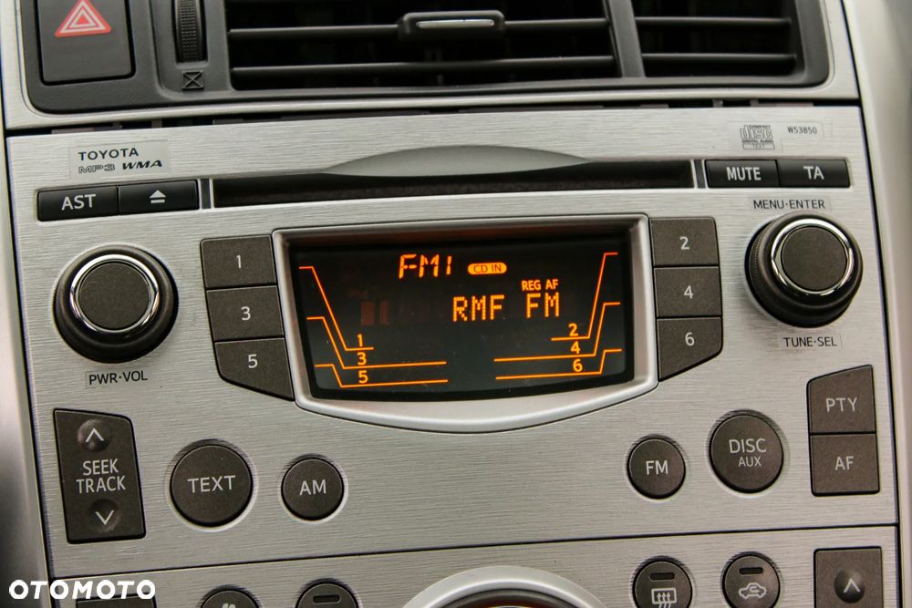 Toyota Verso 2.0 D-4D Executive - 25