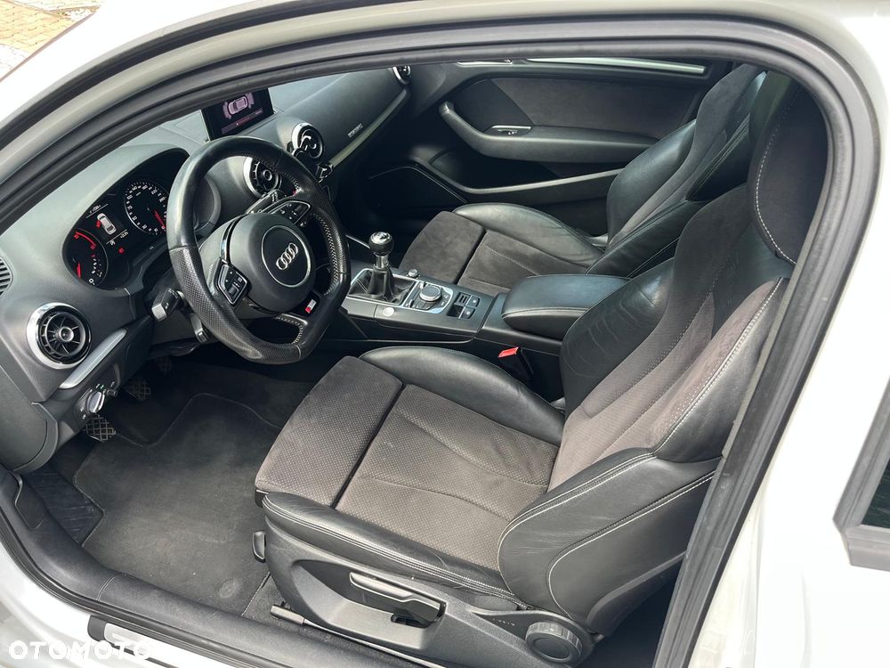 Audi A3 3-drzwiowe 2.0 TDI quattro S line Sportpaket - 35