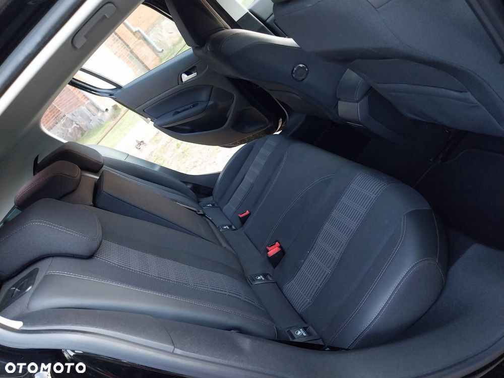 Peugeot 308 BlueHDi 130 Stop & Start Allure Business-Paket - 19