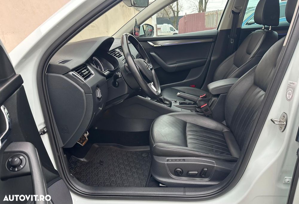 Skoda Octavia 1.6 TDI DSG Premium Edition - 19