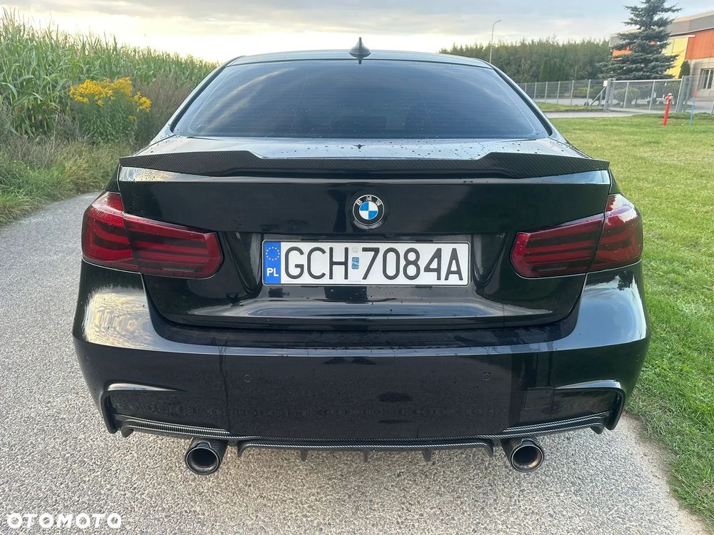 BMW Seria 3 340i xDrive Edition M Sport Shadow - 5