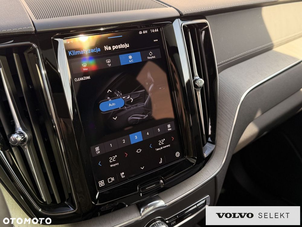 Volvo XC 60 - 22