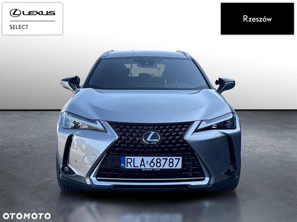 Lexus UX - 8