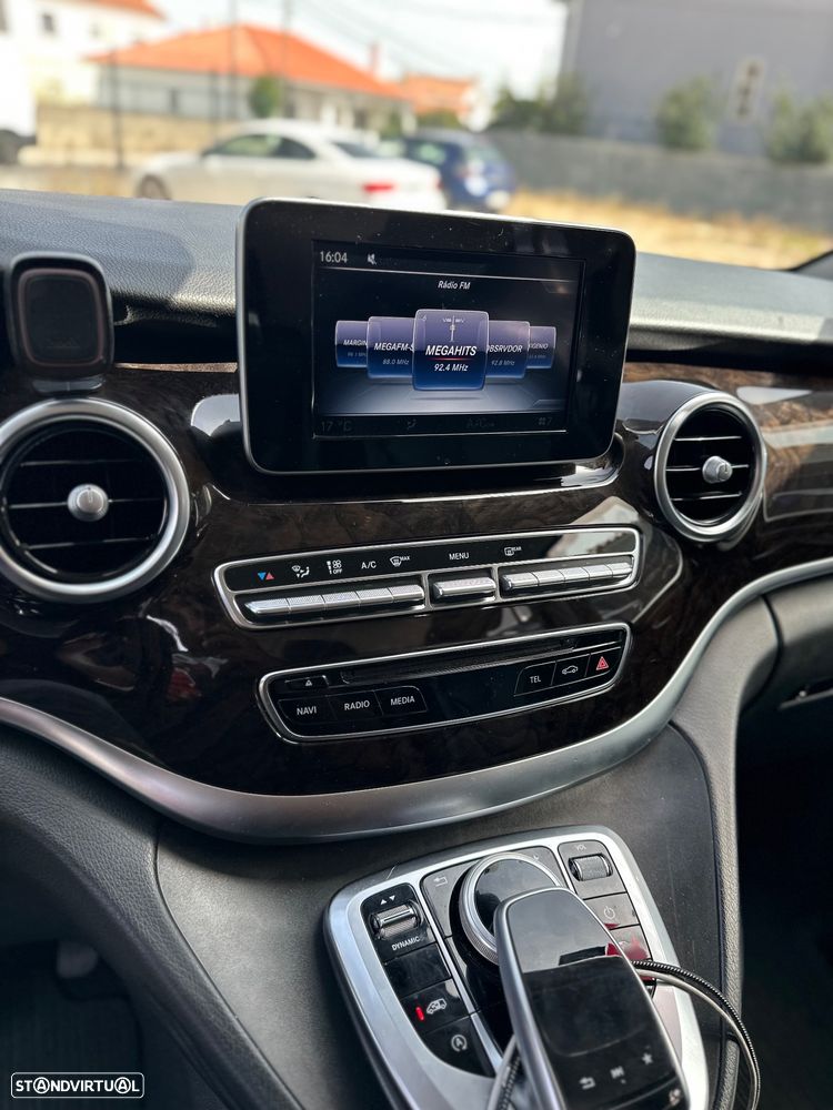 Mercedes-Benz V 220 - 6