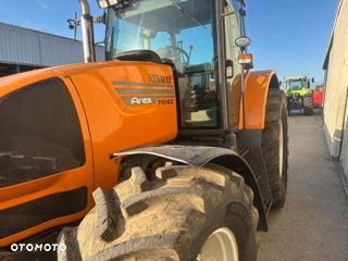 Renault Ares 710 - 3