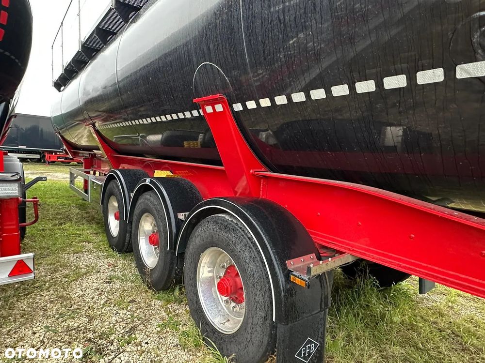 Feldbinder KIP 66.3 / 2022 / 66 m3 / 20 sztuk - 11