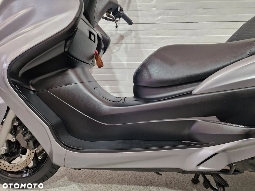 Yamaha Majesty - 10