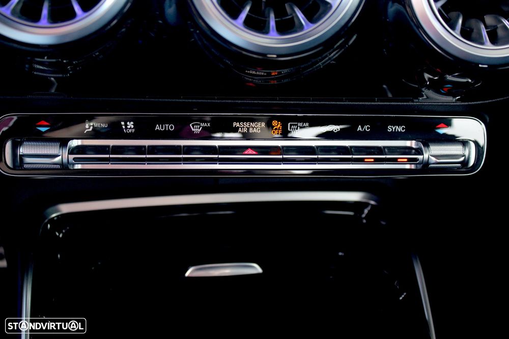 Mercedes-Benz A 35 AMG 4Matic Speedshift DCT 7G - 19
