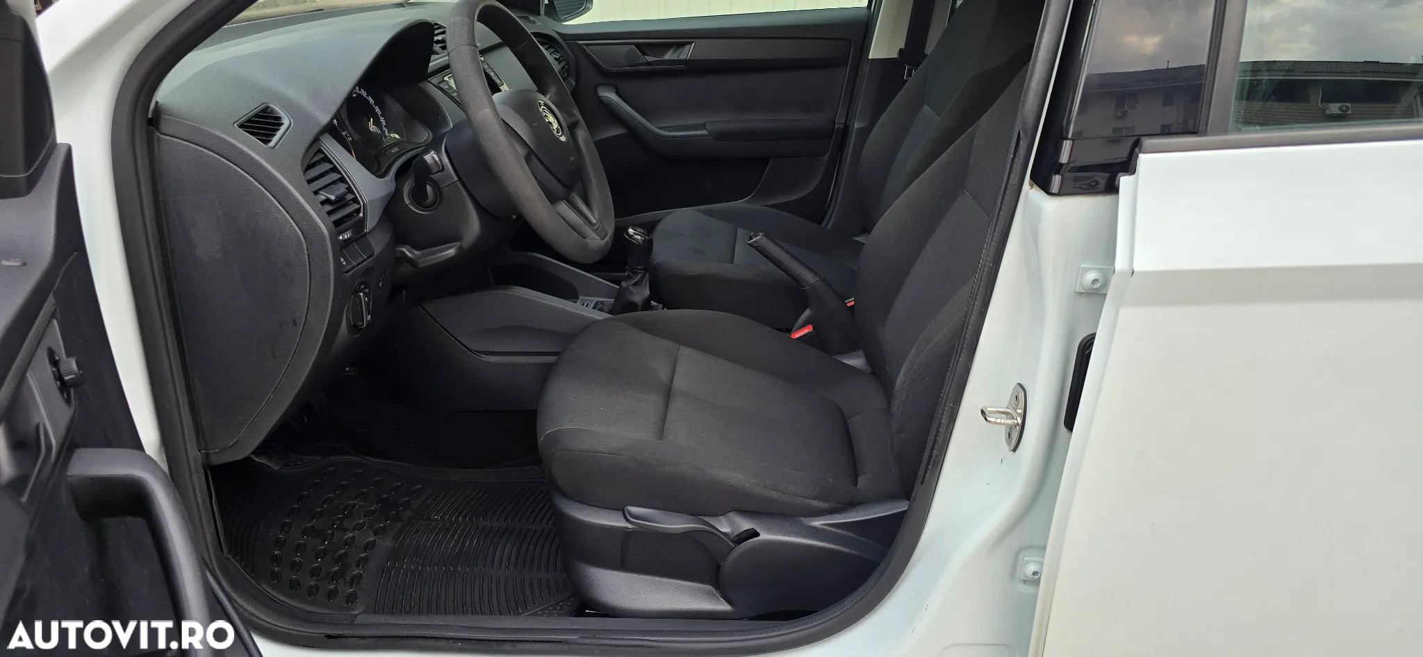 Skoda Fabia 1.0 MPI Active - 7