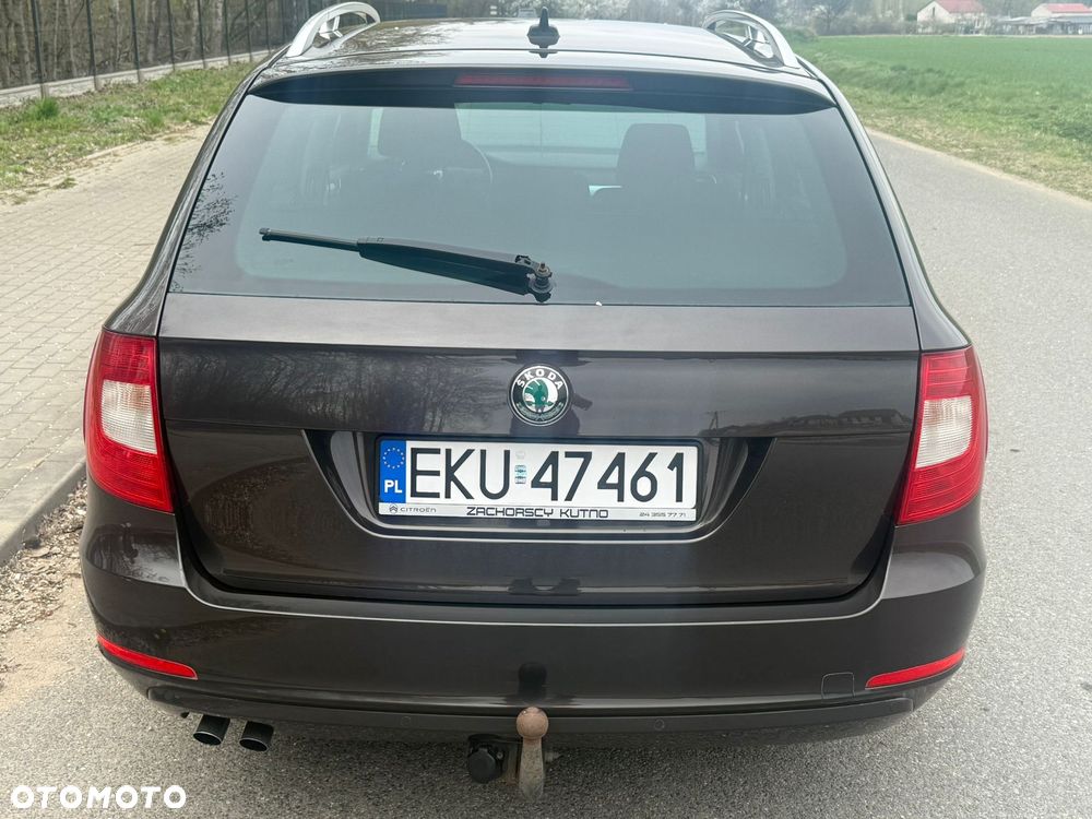 Skoda Superb 1.6 TDI GreenLine - 21