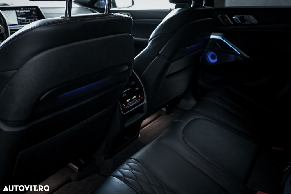 BMW X6 M M50d - 14