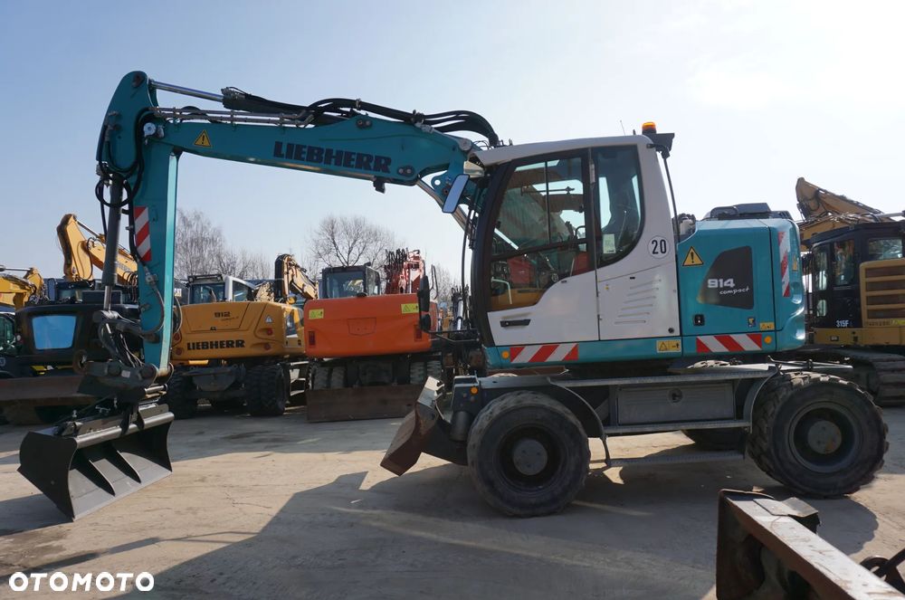 Liebherr A 914 - 8