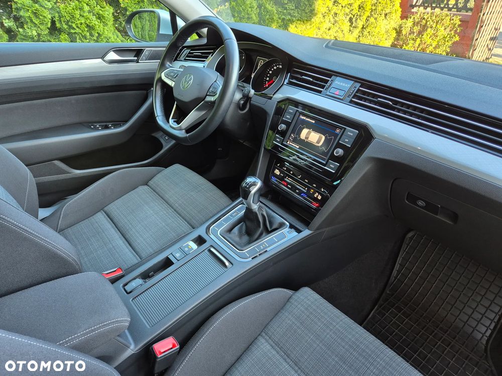 Volkswagen Passat 2.0 TDI EVO Business - 2