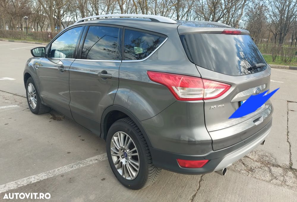 Ford Kuga 2.0 TDCi 4WD Powershift Titanium - 5