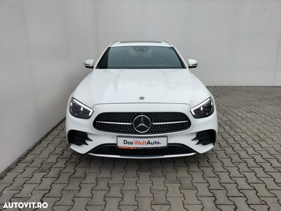 Mercedes-Benz E - 4
