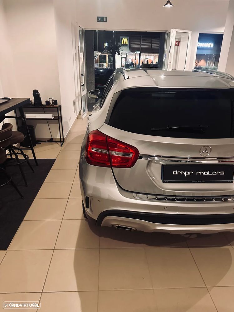 Mercedes-Benz GLA 220 CDi AMG Line - 9