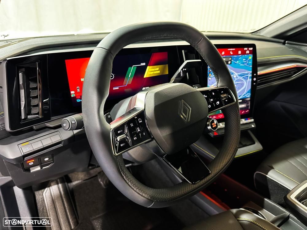 Renault Mégane E-Tech - 21