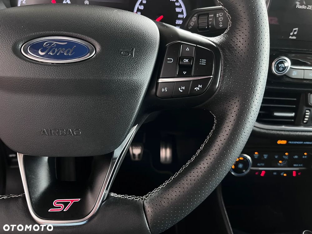 Ford Fiesta 1.5 EcoBoost S&S ST - 12