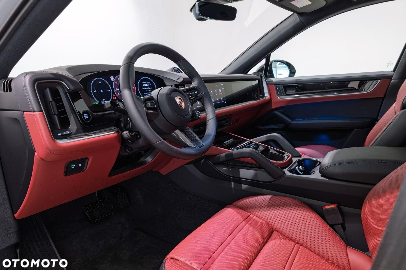 Porsche Cayenne Coupe - 10